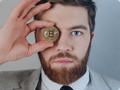 Julian Wolf – Chief Analyst bei Arixo Nelva